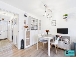 Dining Area - click for photo gallery